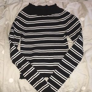 Black and White Long Sleeve